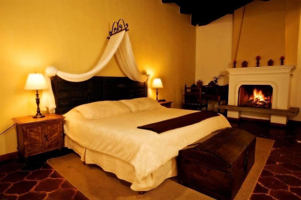 Casa Capuchinas Hotel Antigua Exterior photo